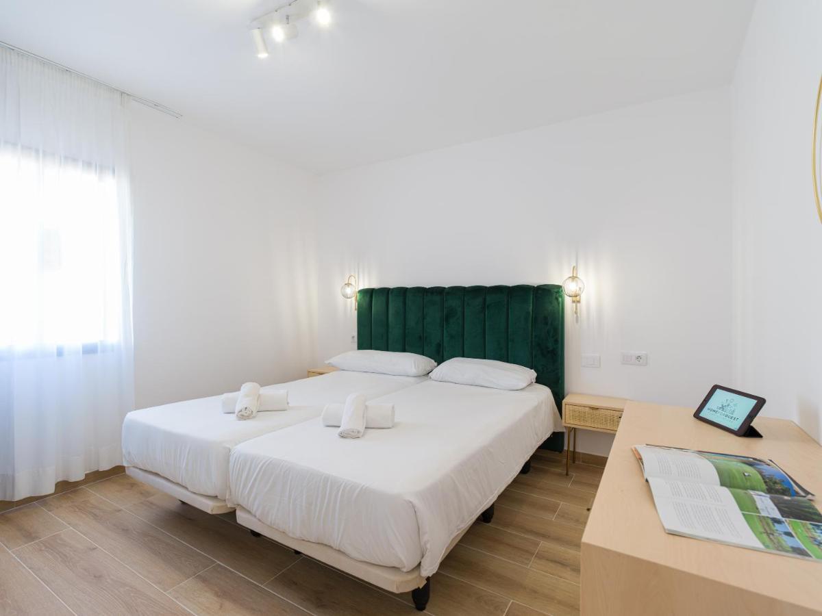 Homeforguest Moderno Apartamento En Коралео Екстериор снимка